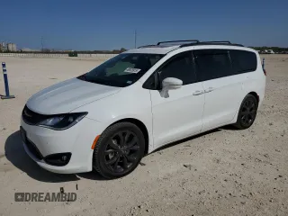 2018 Chrysler Pacifica Limited z VIN 2C4RC1GG9JR361869, wystawiony jako Copart lot #49929915 z przebiegiem 117 805 mil mil oraz Tytuł czysty. Historia ofert i sprzedaży dostępna na DreamBid. Obrazek 1.