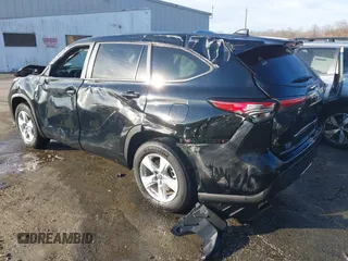 2023 Toyota Highlander L z VIN 5TDKDRAH6PS505375, wystawiony jako IAAI lot #41662089 z przebiegiem 9 700 mil mil oraz . Historia ofert i sprzedaży dostępna na DreamBid. Obrazek 3.