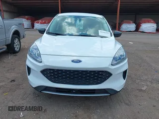 2022 Ford Escape SE z VIN 1FMCU0G66NUB82519, wystawiony jako IAAI lot #42444455 z przebiegiem 102 980 mil mil oraz . Historia ofert i sprzedaży dostępna na DreamBid. Obrazek 12.