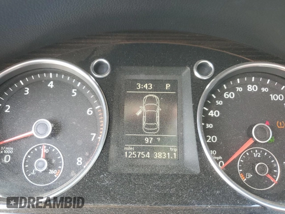 2013 Volkswagen CC VR6 Lux with VIN WVWHU7ANXDE506826, listed as a Copart auction lot 69210914 with 125,754 mi miles and Salvage Title. Bid and sale history available at carsss.com. Image 9.