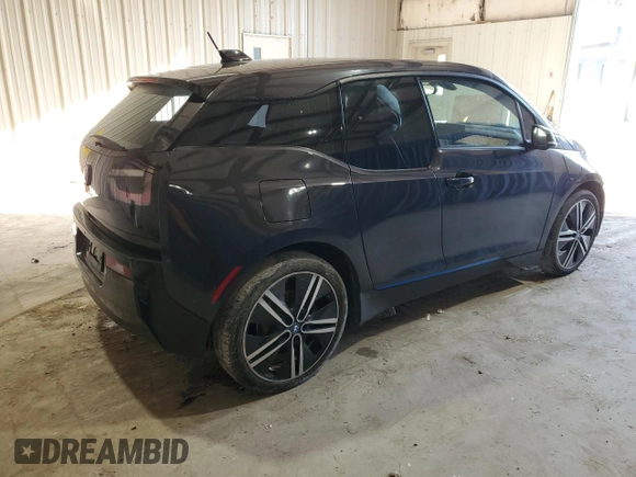 2015 BMW i3 with VIN WBY1Z4C55FV278833, listed as a Copart auction lot 50352615 with Not provided miles and Clean title. Bid and sale history available at DreamBid. Image 3.