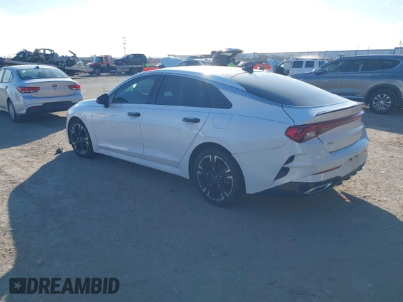 2022 Kia K5 GT-Line z VIN 5XXG64J23NG089623, wystawiony jako IAAI lot #42109751 z przebiegiem 128 273 mil mil oraz . Historia ofert i sprzedaży dostępna na DreamBid. Obrazek 3.