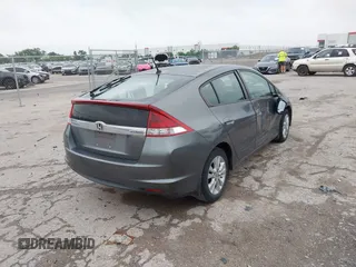 2012 Honda Insight EX z VIN JHMZE2H79CS004299, wystawiony jako IAAI lot #42296207 z przebiegiem 170 288 mil mil oraz . Historia ofert i sprzedaży dostępna na DreamBid. Obrazek 4.