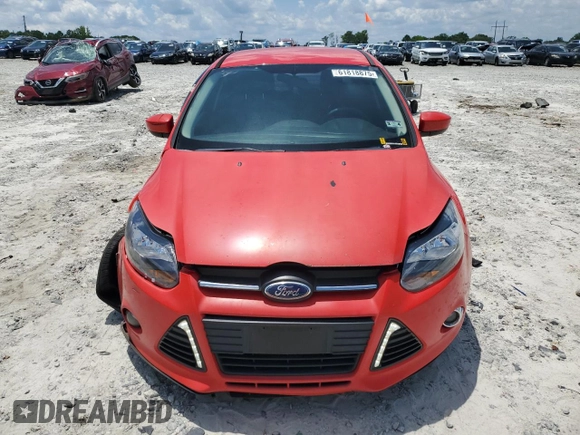 2012 Ford Focus SE with VIN 1FAHP3F23CL340891, listed as a Copart auction lot 61818875 with 181,246 mi miles and Salvage title. Bid and sale history available at DreamBid. Image 5.