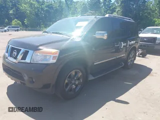 2014 Nissan Armada Platinum z VIN 5N1BA0NE9EN611807, wystawiony jako IAAI lot #42297717 z przebiegiem 199 541 mil mil oraz . Historia ofert i sprzedaży dostępna na DreamBid. Obrazek 19.
