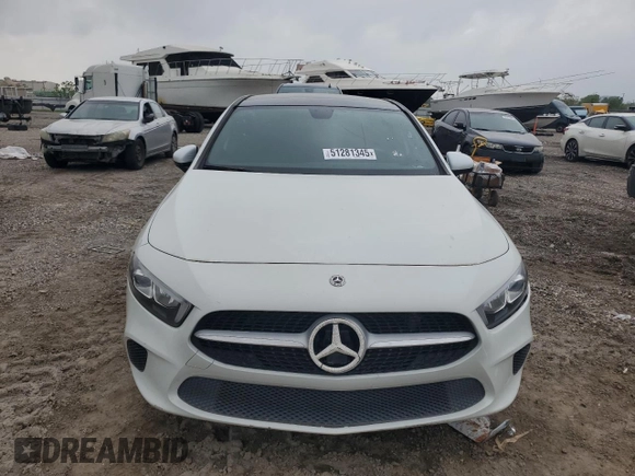 2019 Mercedes-Benz A 220 with VIN WDD3G4EB9KW025267, listed as a Copart auction lot 51281345 with 85,004 mi miles and Clean Title. Bid and sale history available at DreamBid. Image 5.