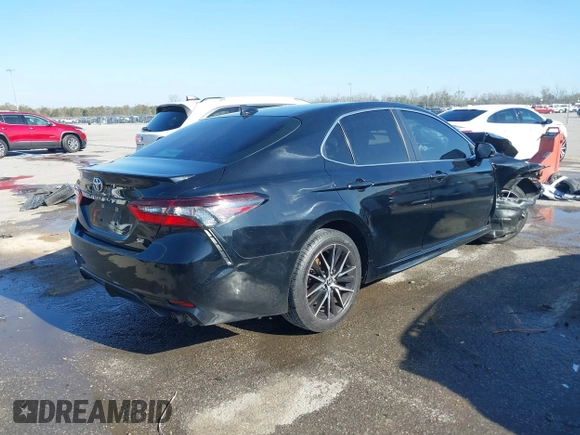 2021 Toyota Camry SE Nightshade with VIN 4T1G11AK5MU487725, listed as a IAAI auction lot 41196499 with 104,715 mi miles and . Bid and sale history available at DreamBid. Image 4.