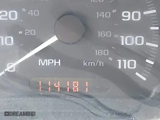 2001 Chevrolet Cavalier with VIN 3G1JC52461S218469, listed as a IAAI auction lot 41000056 with 114,181 mi miles. Bid and sale history available at carsss.com. Image 7.