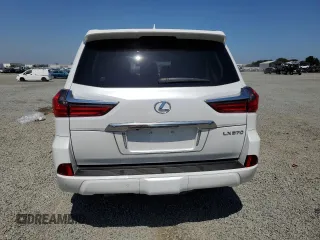 2018 Lexus LX 570 z VIN JTJHY7AX0J4266433, wystawiony jako Copart lot #61072775 z przebiegiem 113 510 mil mil oraz Czysty tytuł • Clean title. Historia ofert i sprzedaży dostępna na DreamBid. Obrazek 6.