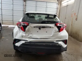 2020 Toyota C-HR LE with VIN JTNKHMBX4L1083011, listed as a Copart auction lot 51684435 with 43,490 mi miles and Salvage Title. Bid and sale history available at carsss.com. Image 6.