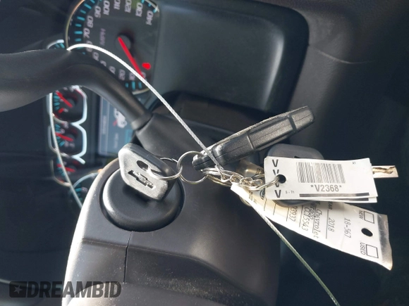 2018 Chevrolet Silverado 1500 LT with VIN 3GCPCREC1JG603937, listed as a IAAI auction lot 42067510 with 81,187 mi miles and . Bid and sale history available at DreamBid. Image 11.
