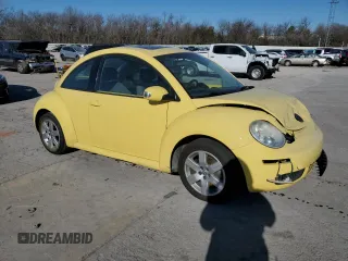 2007 Volkswagen New Beetle Coupe with VIN 3VWRW31C97M516829, listed as a Copart auction lot 41618945 with 51,562 mi miles and Salvage Title. Bid and sale history available at carsss.com. Image 4.