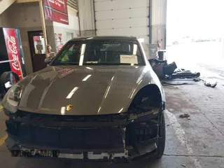 2020 Porsche Cayenne with VIN WP1AA2AY0LDA00237, listed as a IAAI auction lot 41896659 with 51,827 mi miles and . Bid and sale history available at DreamBid. Image 13.