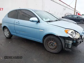 2008 Hyundai Accent GS with VIN KMHCM36C58U094977, listed as a IAAI auction lot 41495883 with 160,708 mi miles. Bid and sale history available at carsss.com. Image 1.