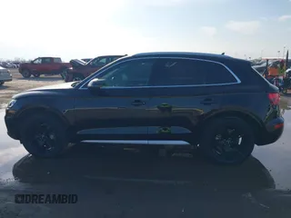 2019 Audi Q5 Premium Plus with VIN WA1BNAFY9K2073043, listed as a IAAI auction lot 41580814 with 45,225 mi miles. Bid and sale history available at carsss.com. Image 14.