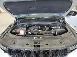 2023 Jeep Grand Cherokee Limited z VIN 1C4RJKBG1P8888537, wystawiony jako Copart lot #55702045 z przebiegiem 33 060 mil mil oraz Tytuł czysty. Historia ofert i sprzedaży dostępna na DreamBid. Obrazek 12.