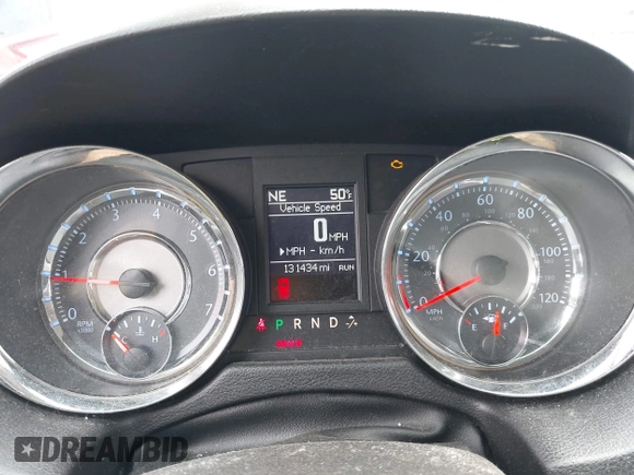 2014 Chrysler Town & Country Touring with VIN 2C4RC1BG0ER211050, listed as a IAAI auction lot 42086523 with 131,434 mi miles. Bid and sale history available at carsss.com. Image 7.