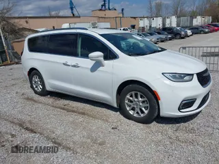 2021 Chrysler Pacifica Touring L z VIN 2C4RC1BG1MR542430, wystawiony jako IAAI lot #41859613 z przebiegiem 90 260 mil mil oraz . Historia ofert i sprzedaży dostępna na DreamBid. Obrazek 1.