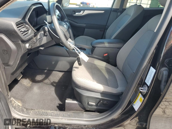 2020 Ford Escape SE z VIN 1FMCU9G66LUC30215, wystawiony jako Copart lot #54627555 z przebiegiem 63 701 mil mil oraz Czysty tytuł • Clean title. Historia ofert i sprzedaży dostępna na DreamBid. Obrazek 7.