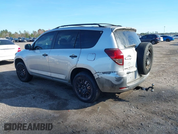 2007 Toyota RAV4 with VIN JTMZD33V375061828, listed as a IAAI auction lot 41649892 with 167,927 mi miles. Bid and sale history available at carsss.com. Image 3.