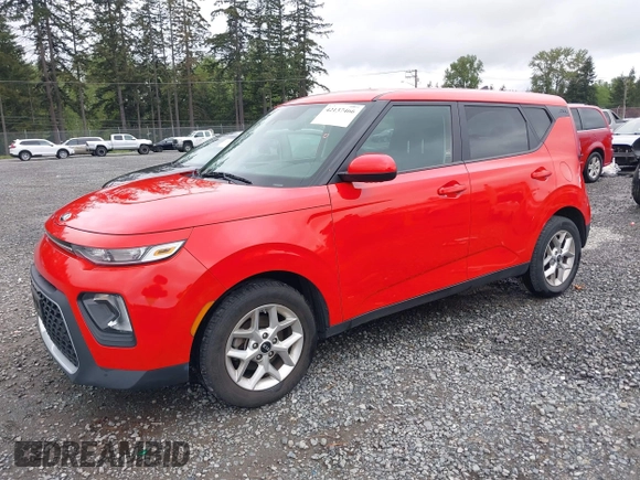 2020 Kia Soul LX with VIN KNDJ23AU3L7009028, listed as a IAAI auction lot 42137466 with 44,398 mi miles. Bid and sale history available at carsss.com. Image 17.
