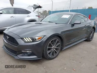 2016 Ford Mustang EcoBoost z VIN 1FA6P8TH4G5290350, wystawiony jako IAAI lot #42195141 z przebiegiem 98 495 mil mil oraz . Historia ofert i sprzedaży dostępna na DreamBid. Obrazek 2.