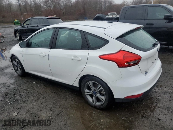 2016 Ford Focus SE with VIN 1FADP3KEXGL303972, listed as a Copart auction lot 49106385 with 33,919 mi miles and Salvage Title. Bid and sale history available at carsss.com. Image 2.