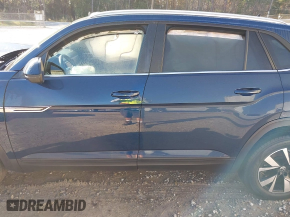 2022 Volkswagen Atlas SE with VIN 1V2DC2CA5NC222241, listed as a IAAI auction lot 41767069 with 45,915 mi miles and . Bid and sale history available at DreamBid. Image 13.
