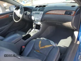 2008 Toyota Solara SE z VIN 4T1CA30P38U157871, wystawiony jako Copart lot #49809485 z przebiegiem Nie podano mil oraz Szkoda całkowita • Salvage title. Historia ofert i sprzedaży dostępna na DreamBid. Obrazek 8.