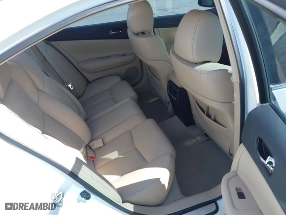 2014 Nissan Maxima 3.5 SV with VIN 1N4AA5AP7EC492788, listed as a IAAI auction lot 41737646 with 134786 miles. Bid and sale history available at carsss.com. Image 8.