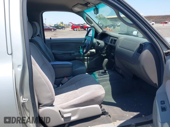 2003 Toyota Tacoma PreRunner с VIN 5TEGN92N83Z207821, выставлен на аукционе IAAI как лот 42427056 с пробегом 217 728 миль миль и . История ставок и продаж доступна на DreamBid. Изображение 5.