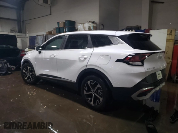 2024 Kia Sportage EX with VIN 5XYK33DF6RG202901, listed as a Copart auction lot 47247185 with 14,459 mi miles and Salvage Title. Bid and sale history available at carsss.com. Image 2.
