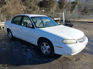 2004 Chevrolet Classic with VIN 1G1ND52F84M705659, listed as a IAAI auction lot 41313723 with 287,702 mi miles. Bid and sale history available at carsss.com. Image 1.