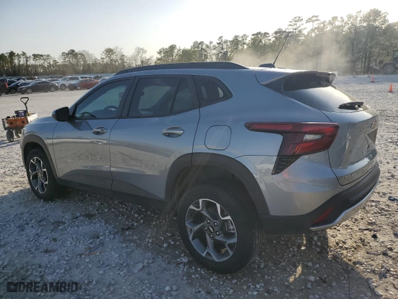 2025 Chevrolet Trax LT with VIN KL77LHEP1SC028088, listed as a Copart auction lot 48116095 with 11,926 mi miles and Salvage Title. Bid and sale history available at carsss.com. Image 2.