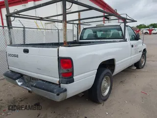 1999 Dodge Ram 2500 with VIN 3B7KC26Z0XM582397, listed as a IAAI auction lot 42015637 with 188,837 mi miles. Bid and sale history available at carsss.com. Image 4.