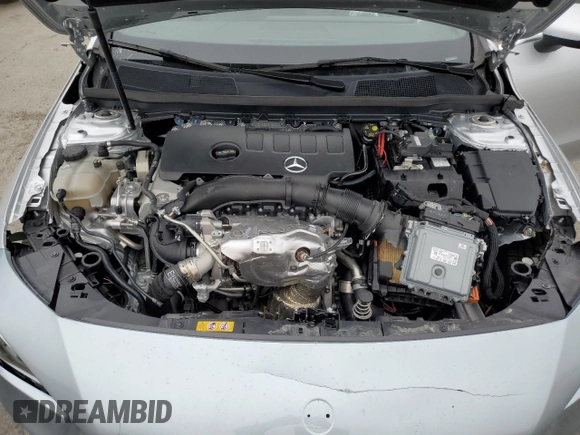 2023 Mercedes-Benz CLA 250 z VIN W1K5J4GB7PN386050, wystawiony jako Copart lot #58866305 z przebiegiem 14 883 mil mil oraz Szkoda całkowita • Salvage title. Historia ofert i sprzedaży dostępna na DreamBid. Obrazek 11.