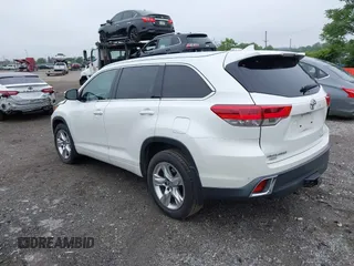 2017 Toyota Highlander Limited with VIN 5TDDZRFH6HS383458, listed as a IAAI auction lot 42510700 with 114,314 mi miles and . Bid and sale history available at DreamBid. Image 3.