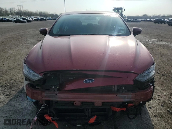 2017 Ford Fusion SE with VIN 3FA6P0H78HR338271, listed as a Copart auction lot 54930585 with 87,897 mi miles and Salvage Title. Bid and sale history available at carsss.com. Image 5.