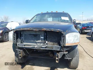 2007 Dodge Ram 2500 SLT with VIN 1D7KS28D27J502735, listed as a IAAI auction lot 41880179 with 368,304 mi miles. Bid and sale history available at carsss.com. Image 13.