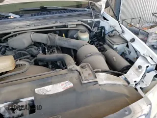 2003 Ford F-250 XL z VIN 1FTNX20L23EC35093, wystawiony jako Copart lot #85085684 z przebiegiem 269 523 mil mil oraz Czysty tytuł • Clean title. Historia ofert i sprzedaży dostępna na DreamBid. Obrazek 13.