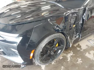 2018 Chevrolet Camaro 1SS with VIN 1G1FF1R75J0191701, listed as a IAAI auction lot 42005031 with 84,458 mi miles. Bid and sale history available at carsss.com. Image 6.
