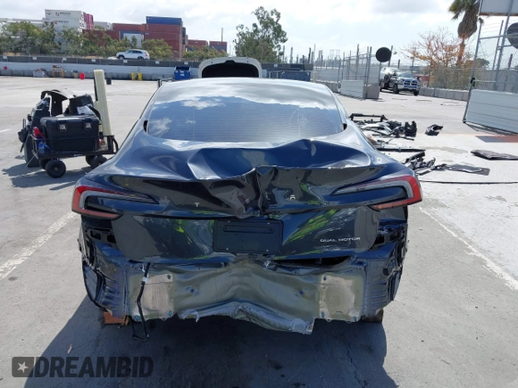 2025 Tesla Model 3 Long Range с VIN 5YJ3E1EB5SF960787, выставлен на аукционе IAAI как лот 42231981 с пробегом Не указан миль и . История ставок и продаж доступна на DreamBid. Изображение 16.