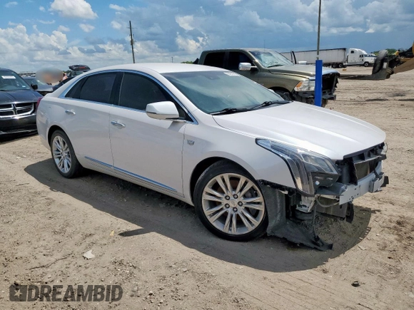 2018 Cadillac XTS Luxury with VIN 2G61M5S31J9124558, listed as a Copart auction lot 62873275 with 142,727 mi miles and Salvage title. Bid and sale history available at DreamBid. Image 4.