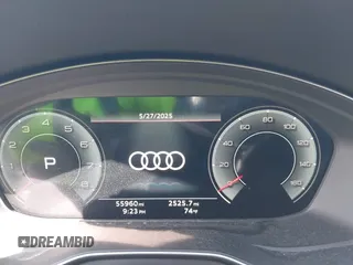 2023 Audi A4 S line Premium Plus z VIN WAUEAAF41PN003020, wystawiony jako IAAI lot #42369885 z przebiegiem 55 960 mil mil oraz . Historia ofert i sprzedaży dostępna na DreamBid. Obrazek 7.