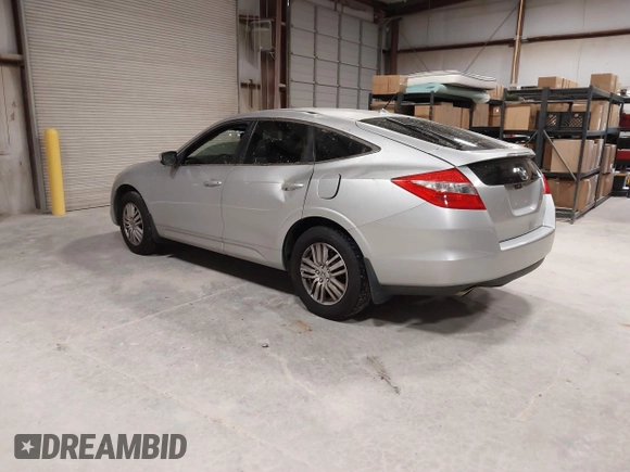 2012 Honda Crosstour EX-L with VIN 5J6TF3H55CL004720, listed as a IAAI auction lot 41846284 with 121,084 mi miles. Bid and sale history available at carsss.com. Image 3.