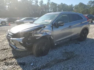 2020 Mitsubishi Eclipse Cross LE z VIN JA4AT4AA9LZ000132, wystawiony jako Copart lot #85854944 z przebiegiem 62 124 mil mil oraz Szkoda całkowita • Salvage title. Historia ofert i sprzedaży dostępna na DreamBid. Obrazek 1.