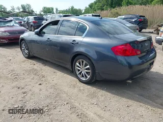 2007 Infiniti G35 Sedan G35x with VIN JNKBV61F87M823504, listed as a IAAI auction lot 42166411 with 182,250 mi miles. Bid and sale history available at carsss.com. Image 3.
