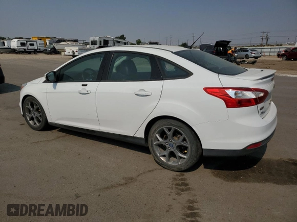 2014 Ford Focus SE with VIN 1FADP3F22EL110454, listed as a Copart auction lot 70076854 with 98,577 mi miles and Salvage Title. Bid and sale history available at carsss.com. Image 2.
