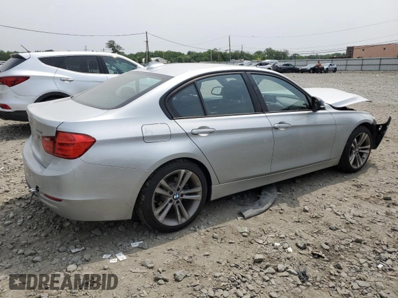 2013 BMW 3 Series 328i xDrive z VIN WBA3B3C57DJ811761, wystawiony jako Copart lot #60715455 z przebiegiem 111 198 mil mil oraz Szkoda całkowita • Salvage title. Historia ofert i sprzedaży dostępna na DreamBid. Obrazek 3.