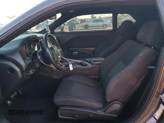 2017 Dodge Challenger R/T Plus с VIN 2C3CDZBT9HH659106, выставлен на аукционе Copart как лот 41515315 с пробегом 92 137 миль миль и Списание • Salvage title. История ставок и продаж доступна на DreamBid. Изображение 7.